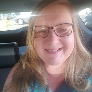 Meet your Posher, Deanna